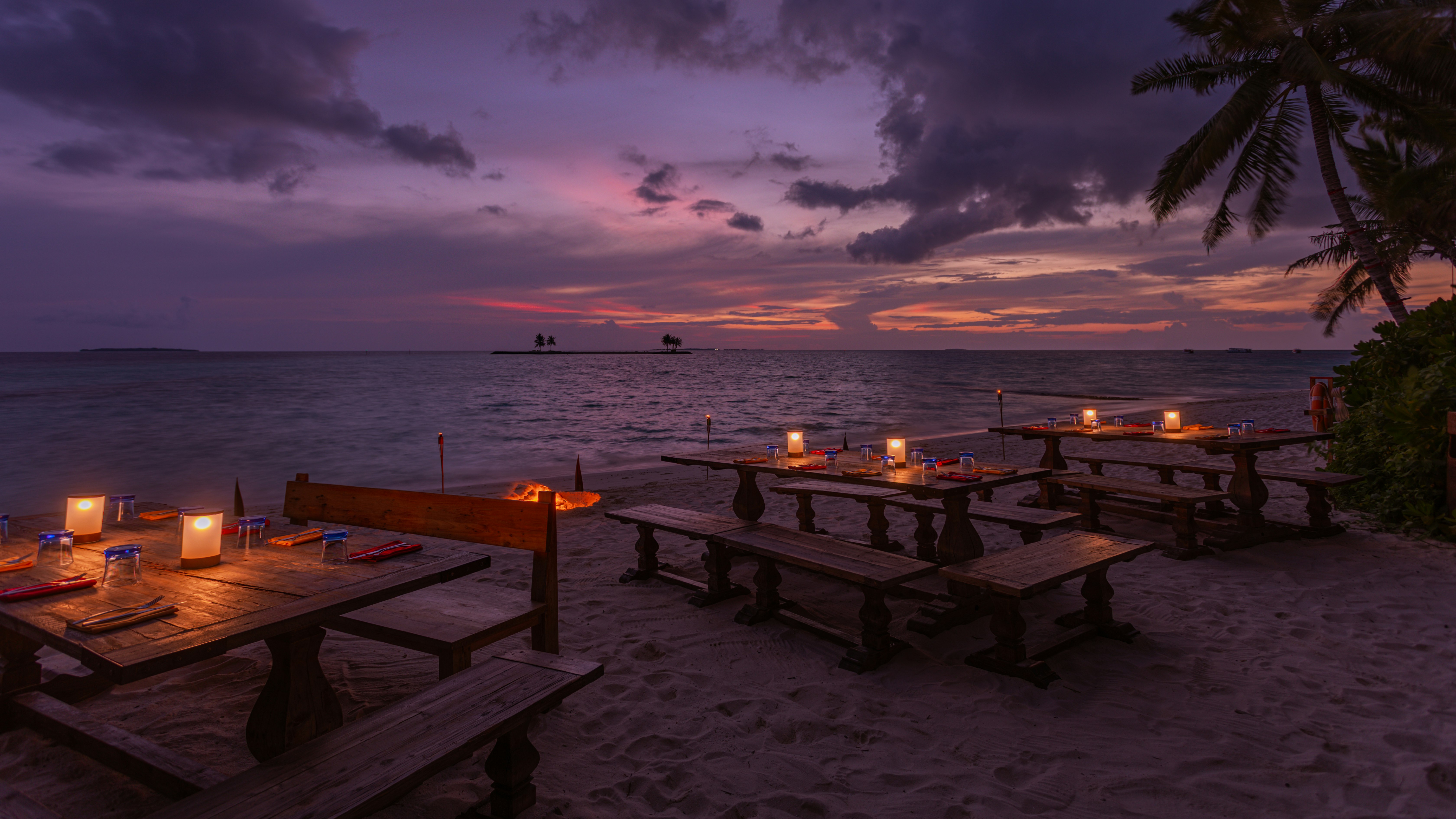 The Standard Huruvalhi Maldives 24/37