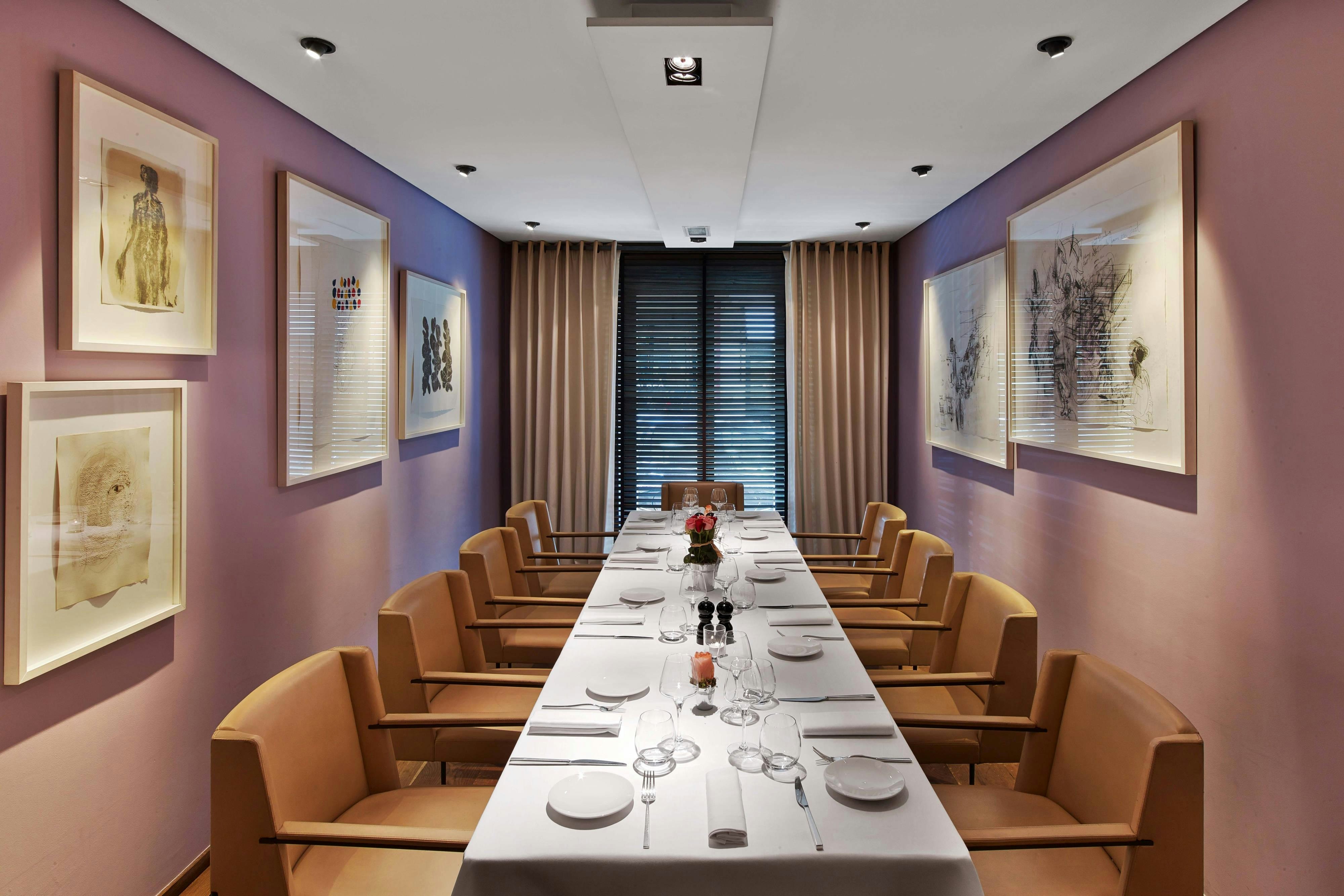 Le Metropolitan Paris Tour Eiffel, a Tribute Portfolio Hotel 10/16