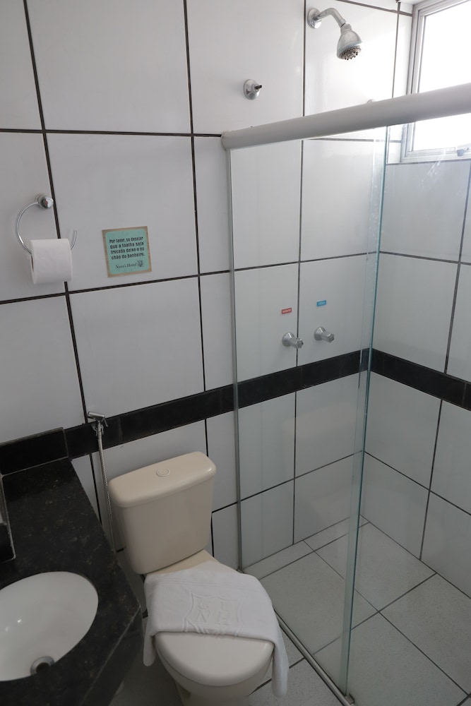 Oft Neves Hotel 34/37