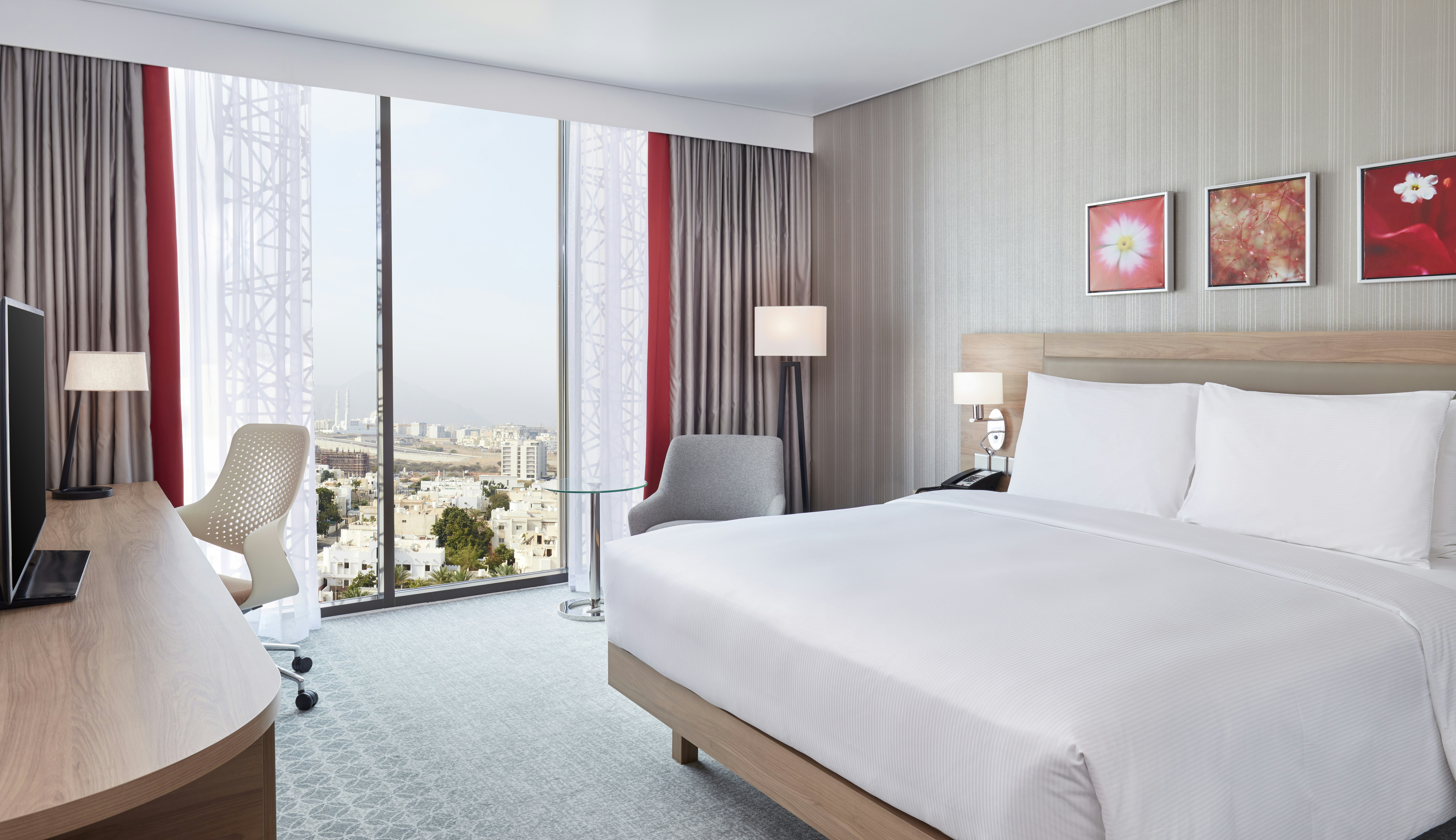 ROOM, KING BED