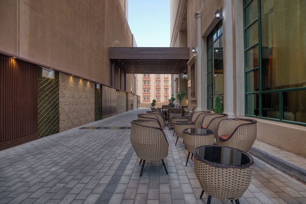 Swiss-Belinn Doha 67/89