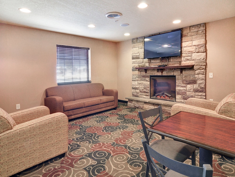 Cobblestone Inn Amp Suites Big Lake Tx 46/80