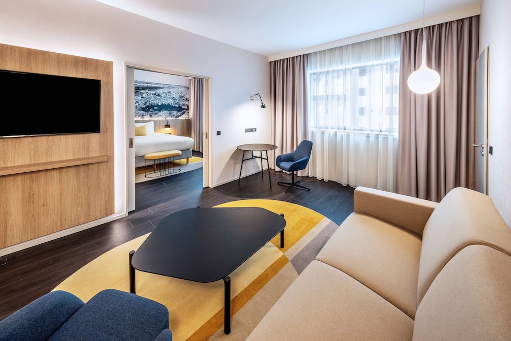 Courtyard By Marriott Prague Airport 37/59