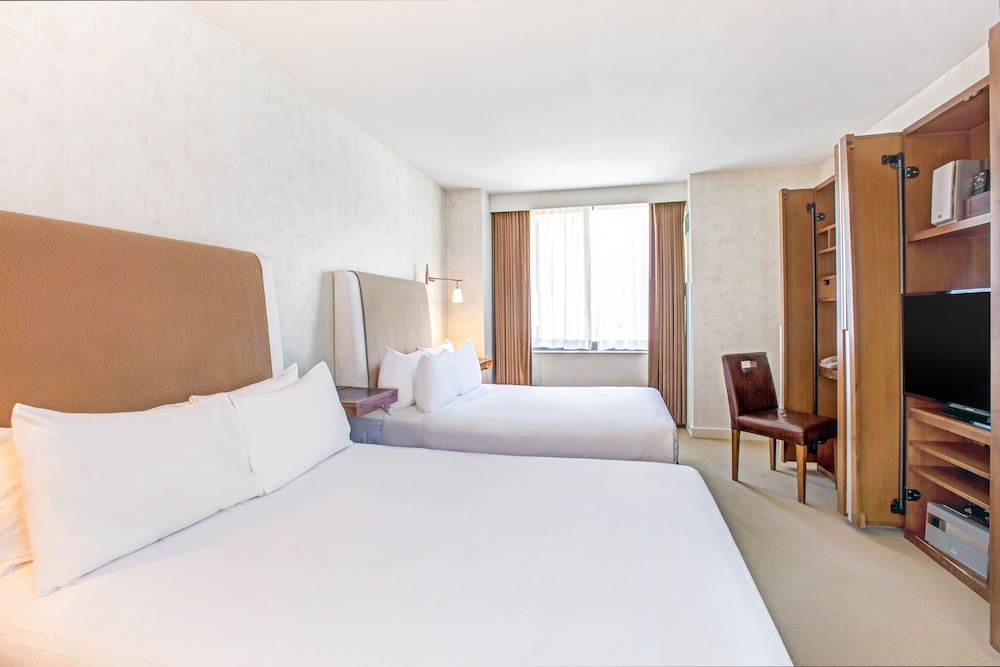 Club Wyndham Midtown 45 25/72