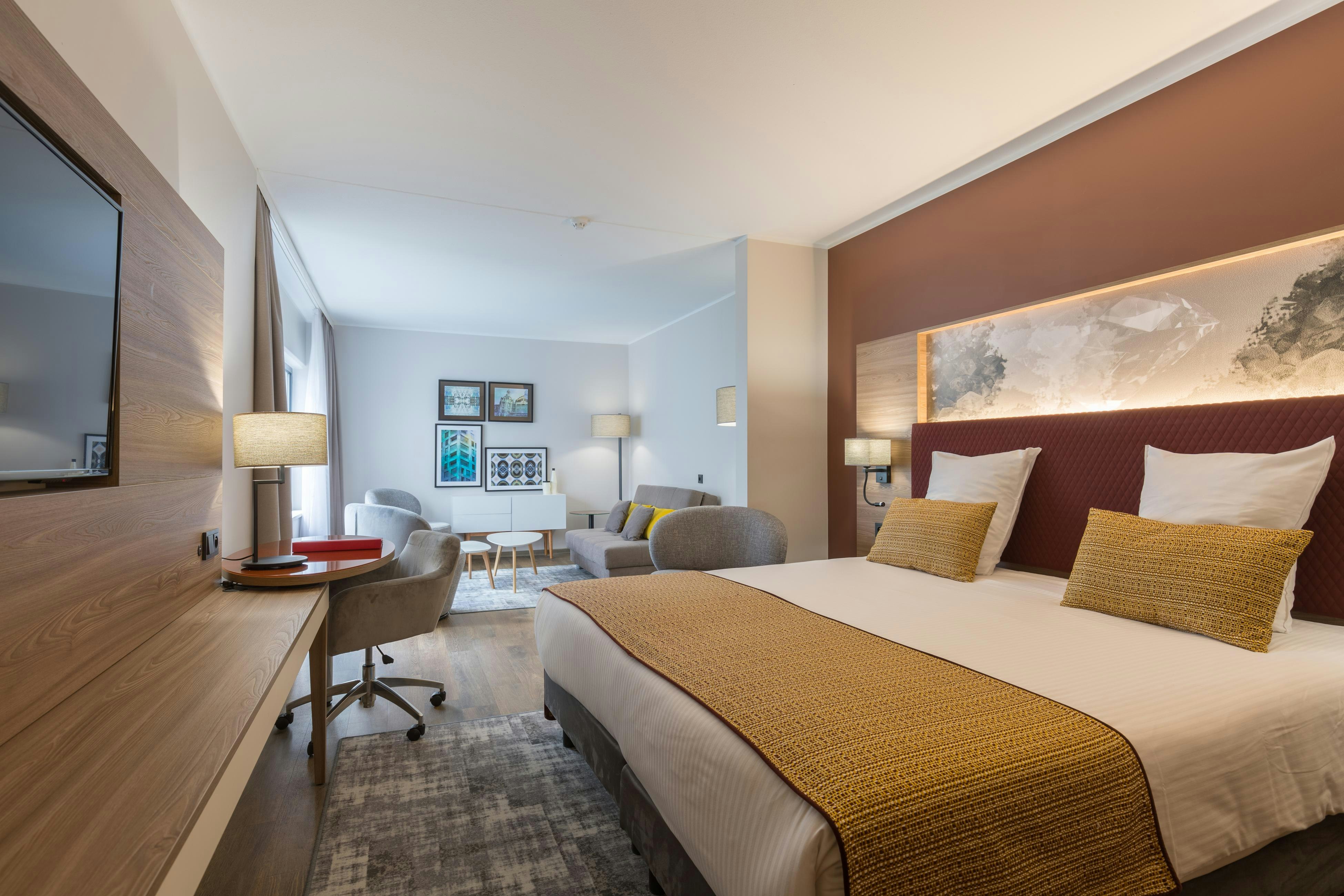 Junior Suite 1 Twin Bed