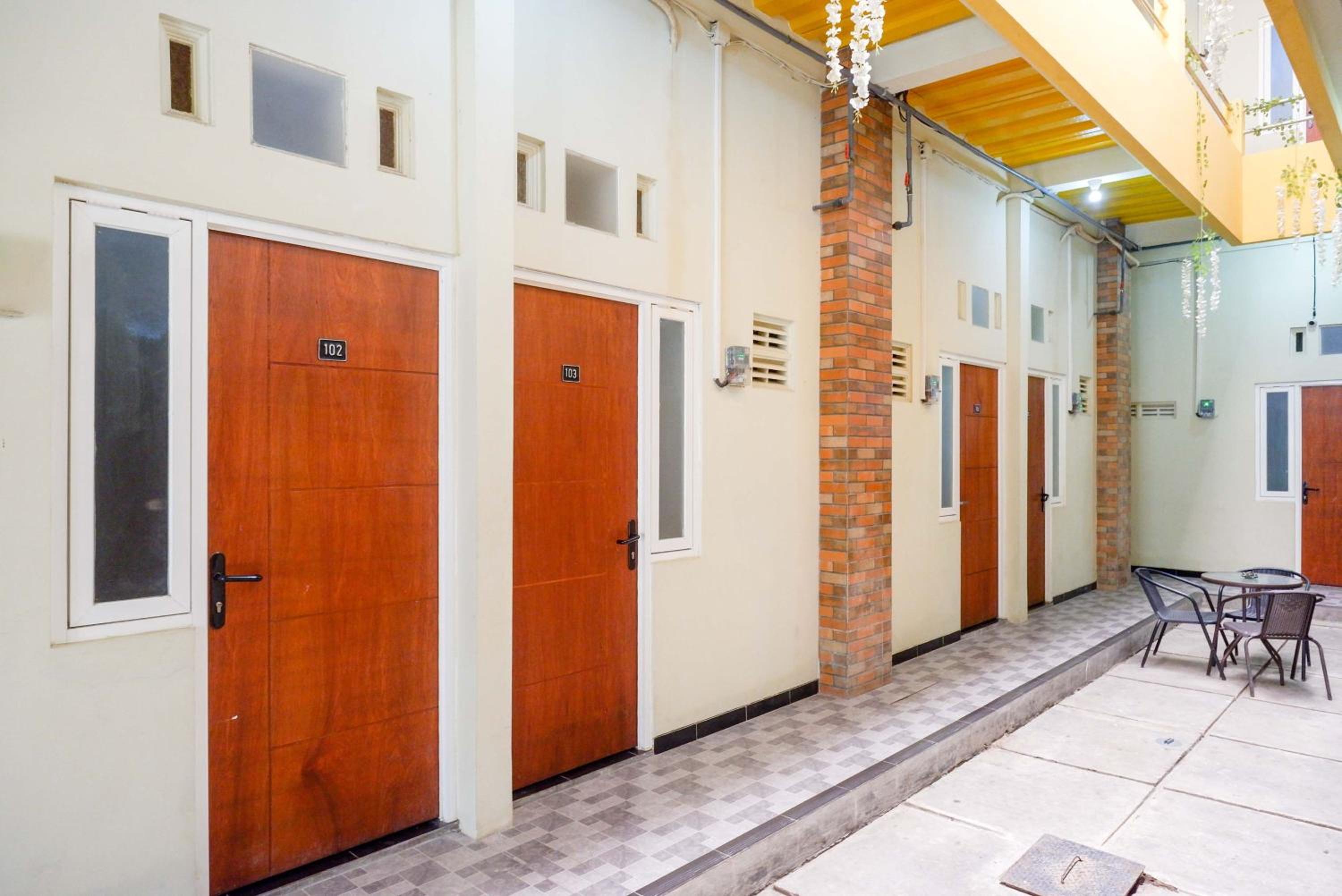 OYO 3170 Songo Residence 2/50