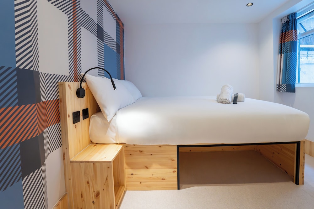 easyHotel Paddington 11/39
