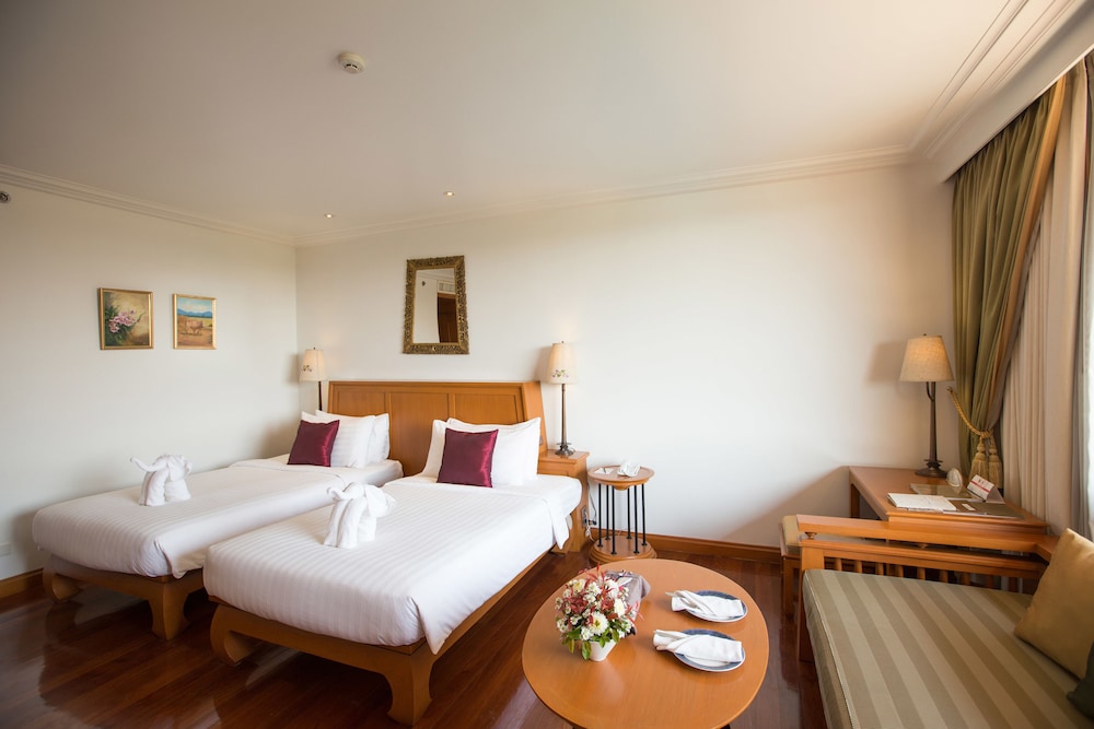 Imperial River House Resort 12/50