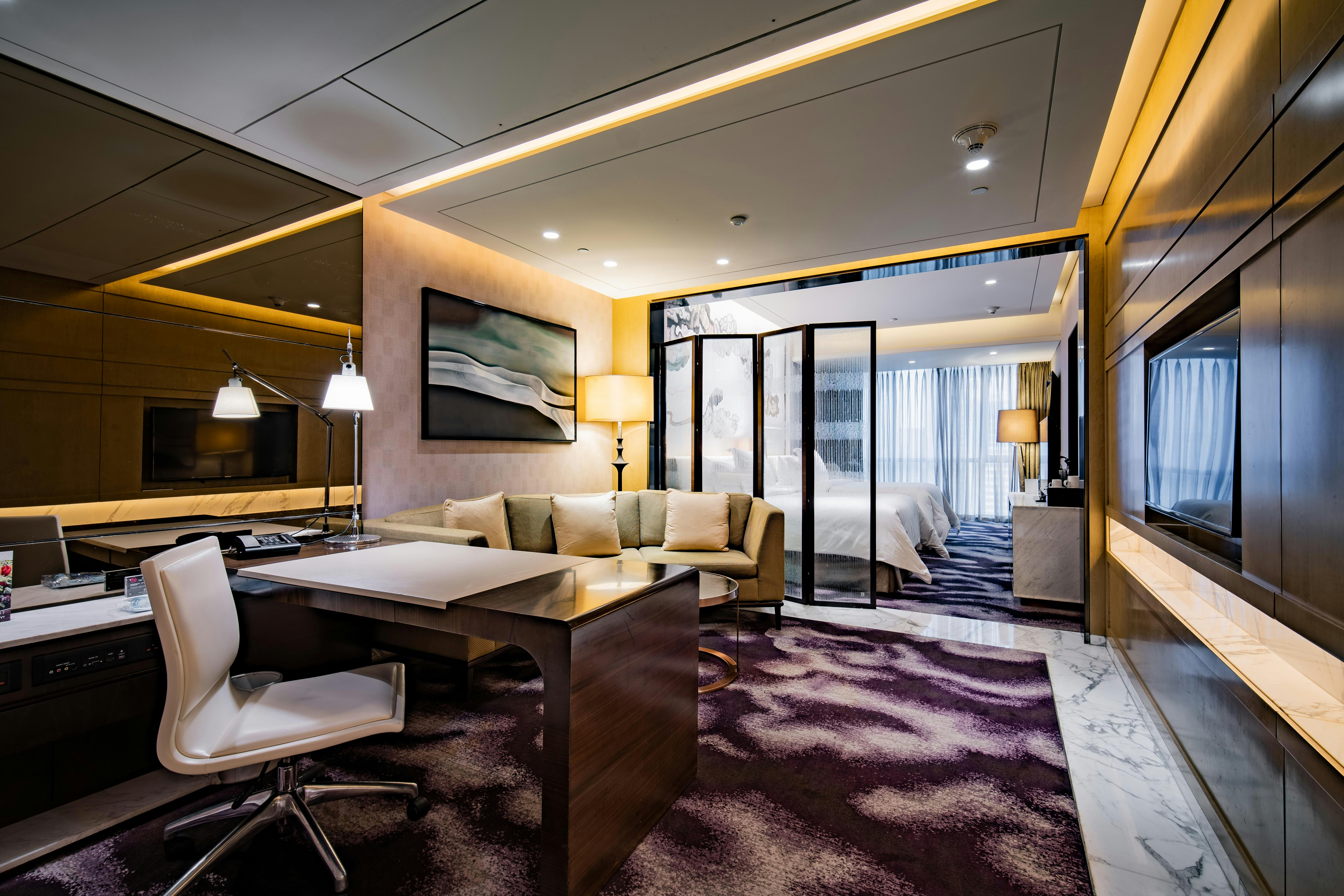 Grand, Four Seasons, 2 Double Beds