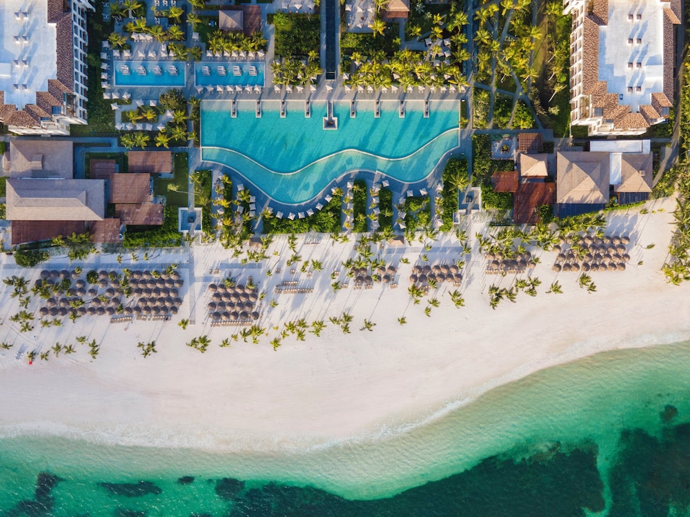 Lopesan Costa Bavaro Resort Spa and Casino in PUNTA CANA