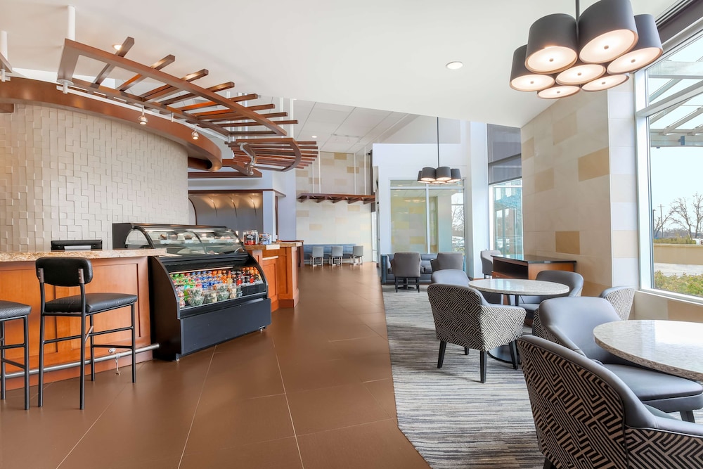 Hyatt Place UC Davis 33/50