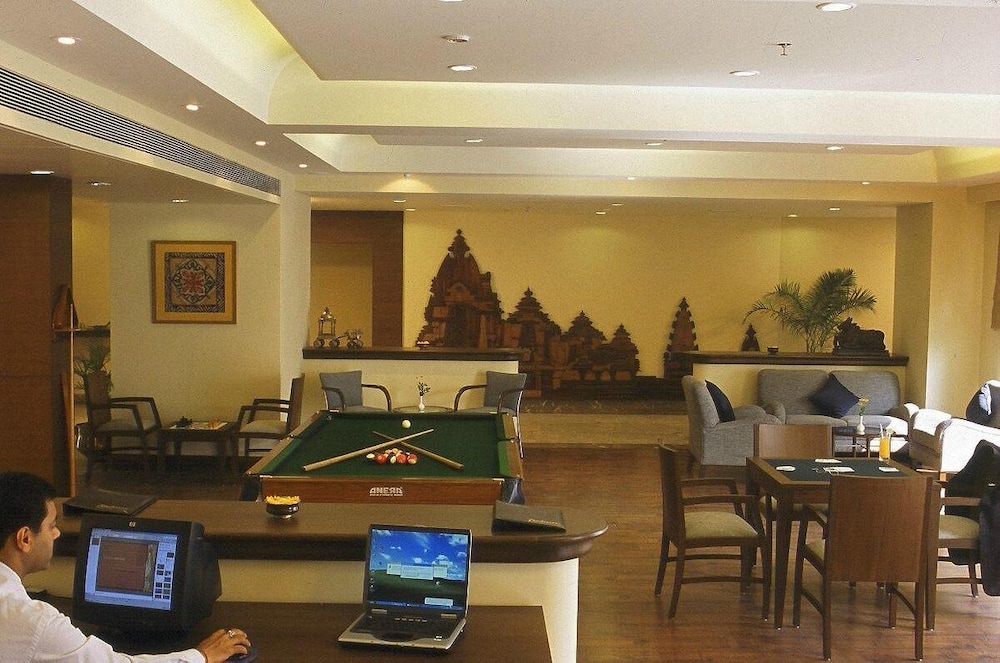 Radisson Jass Khajuraho 2/37