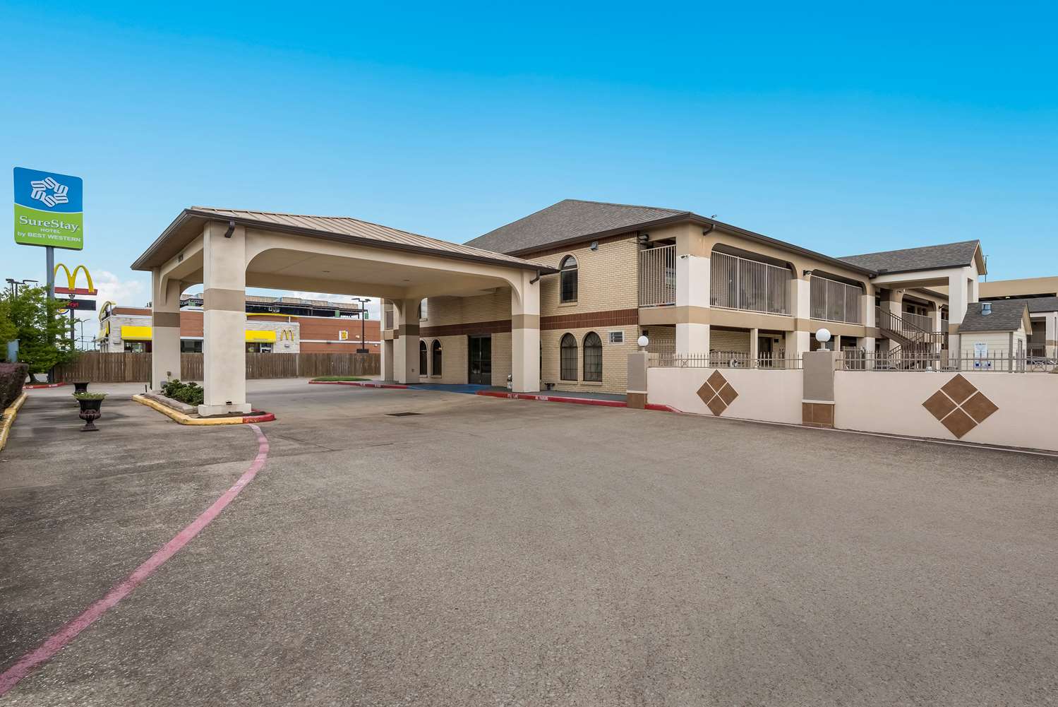 Surestay Hotel By Best Western Deer Park 28/31