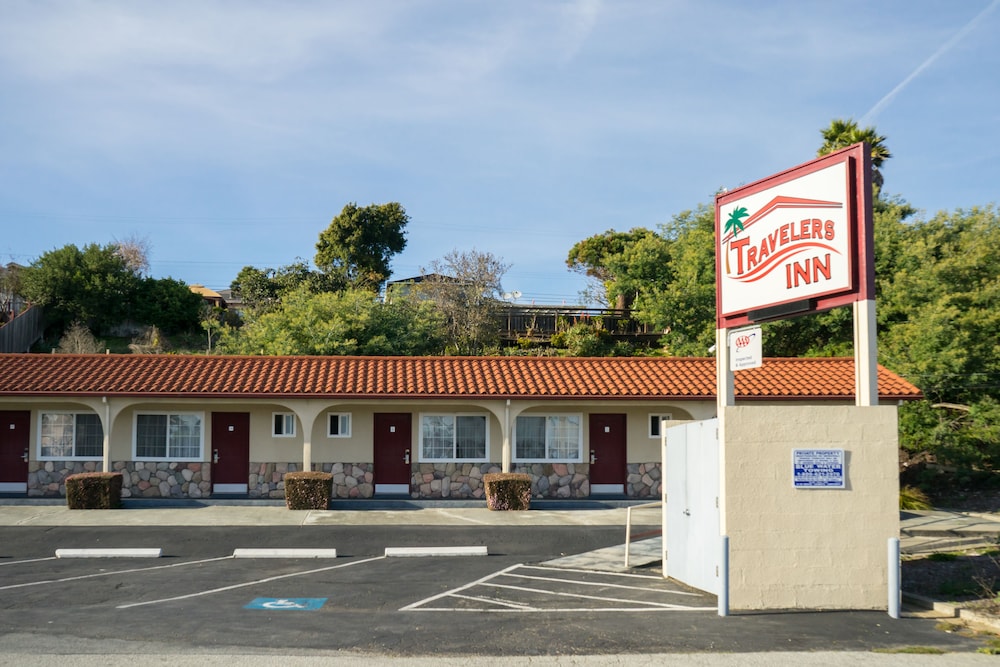Travelers Inn 3/41