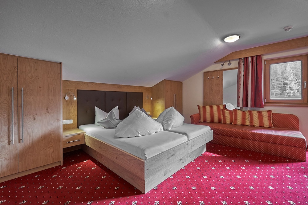 Hotel Garni Schönblick 10/50