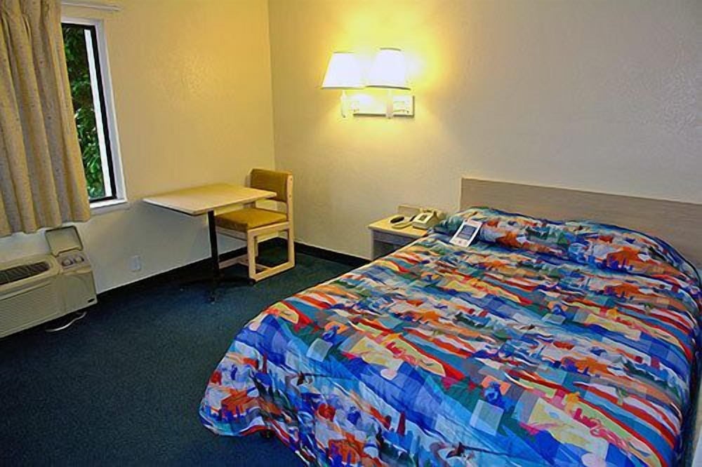 Motel6 Chandler, AZ 25/41