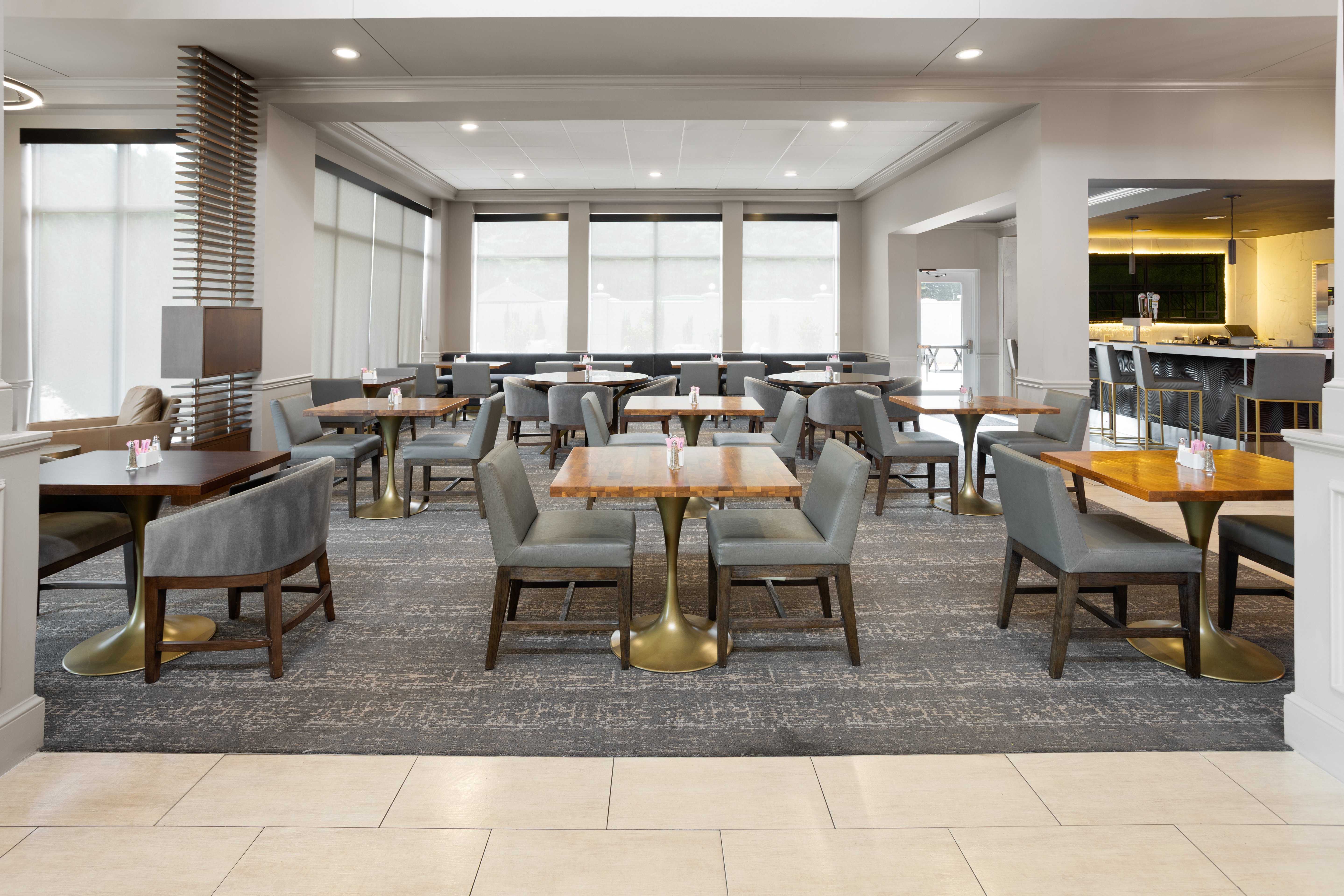 Nash Haus Hotel 49/65