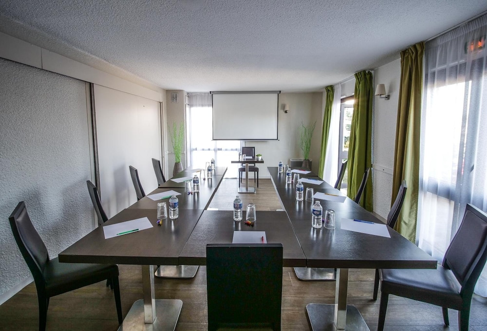 Hotel Inn Design Montargis Resto Novo 42/50