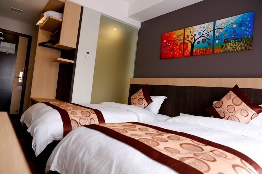Lot 10 Boutique Hotel Kuching 4/27