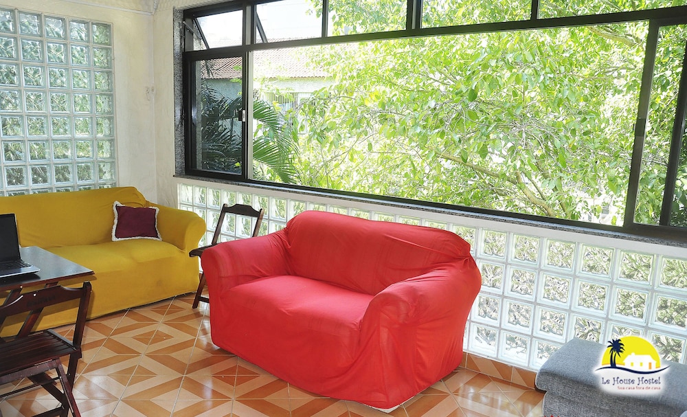 Le House Hostel 25/47