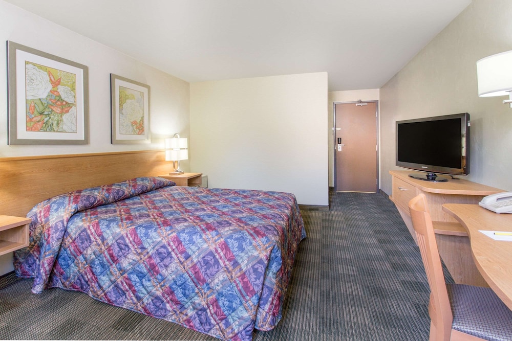Super 8 By Wyndham Lacey Olympia Area 23/52