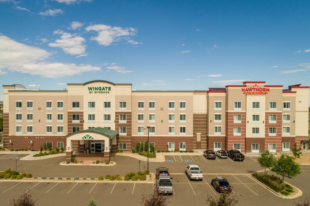 Hawthorn Suites by Wyndham Loveland 1/43