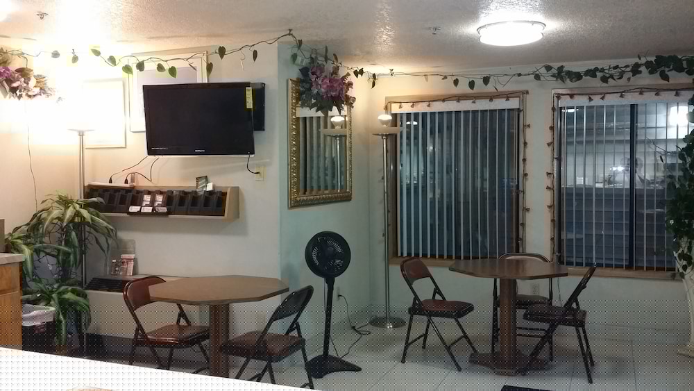 Budget Inn Corcoran Near Tulare CA 43 41/50