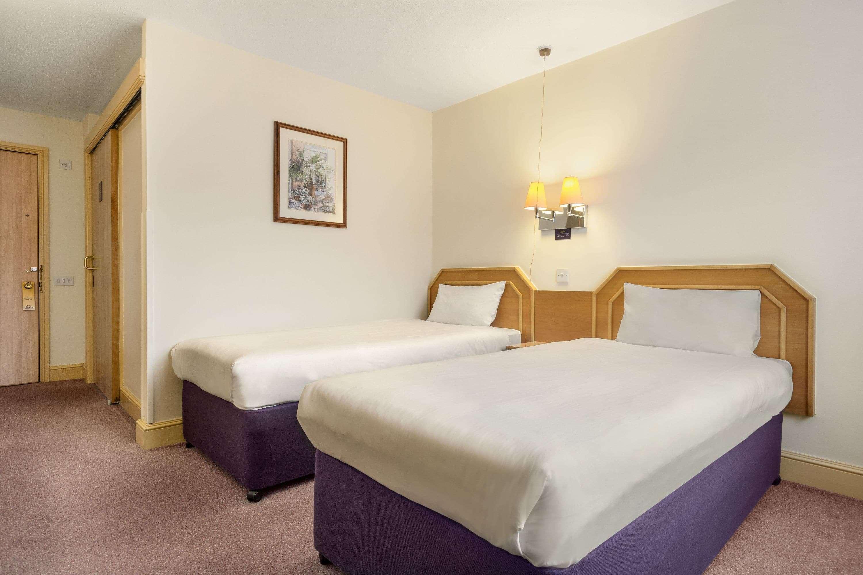 Days Inn by Wyndham Sevenoaks Clacket Lane 12/41