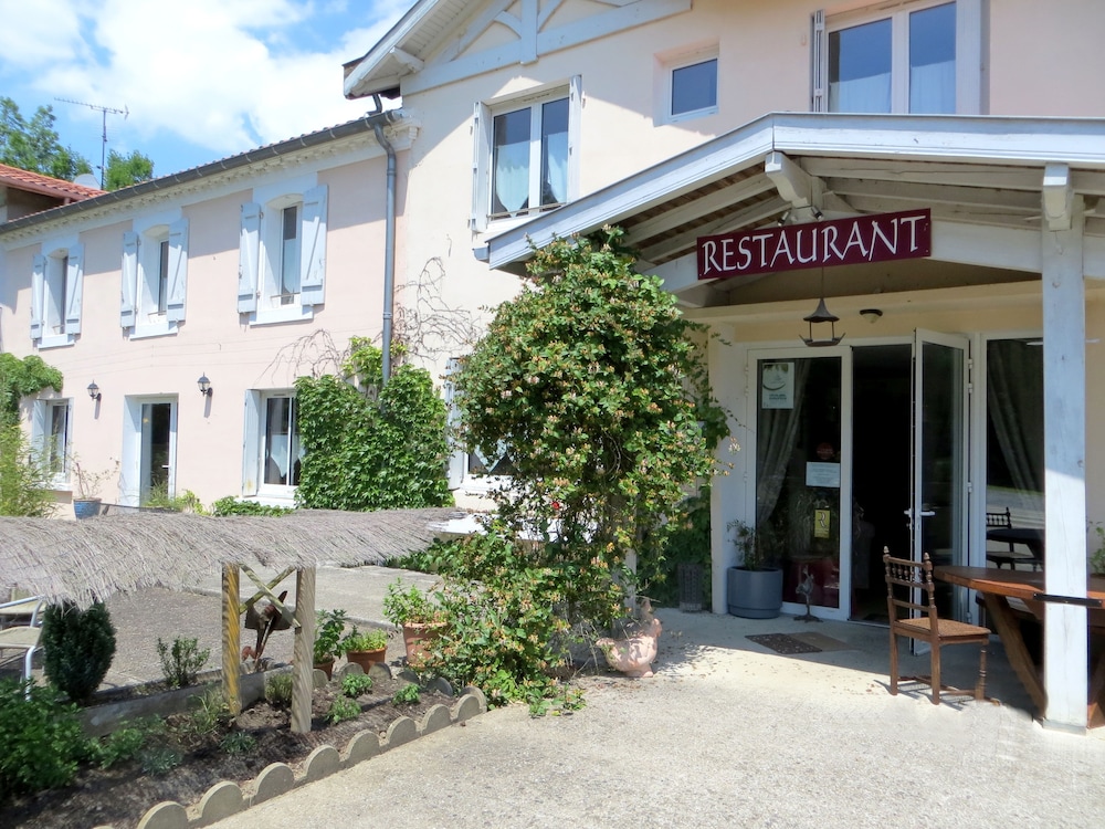 HOSTELLERIE DU CLOS PITE 3/56