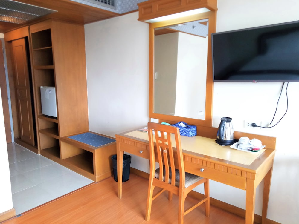 Grand Park Hotel 52/69