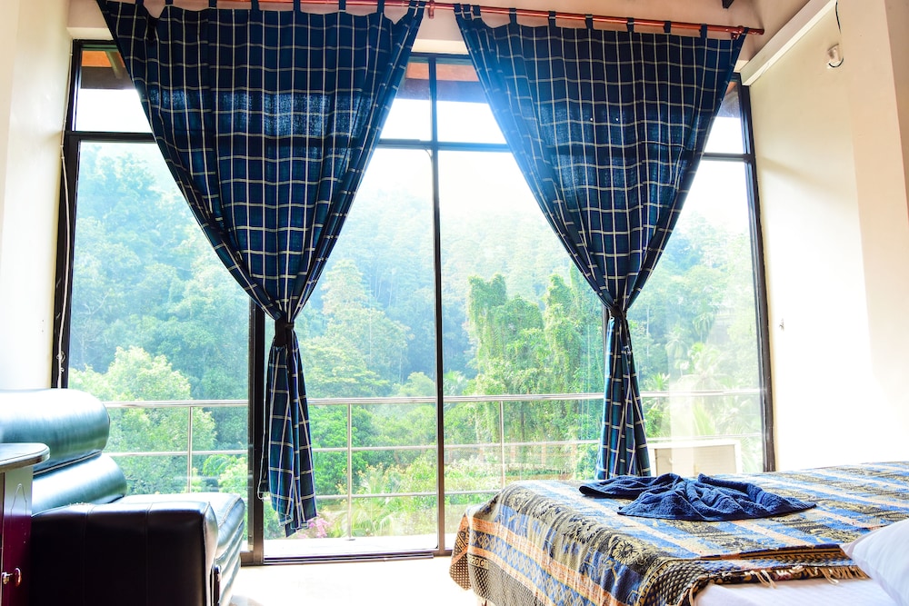 Kandy View Hotel 14/56