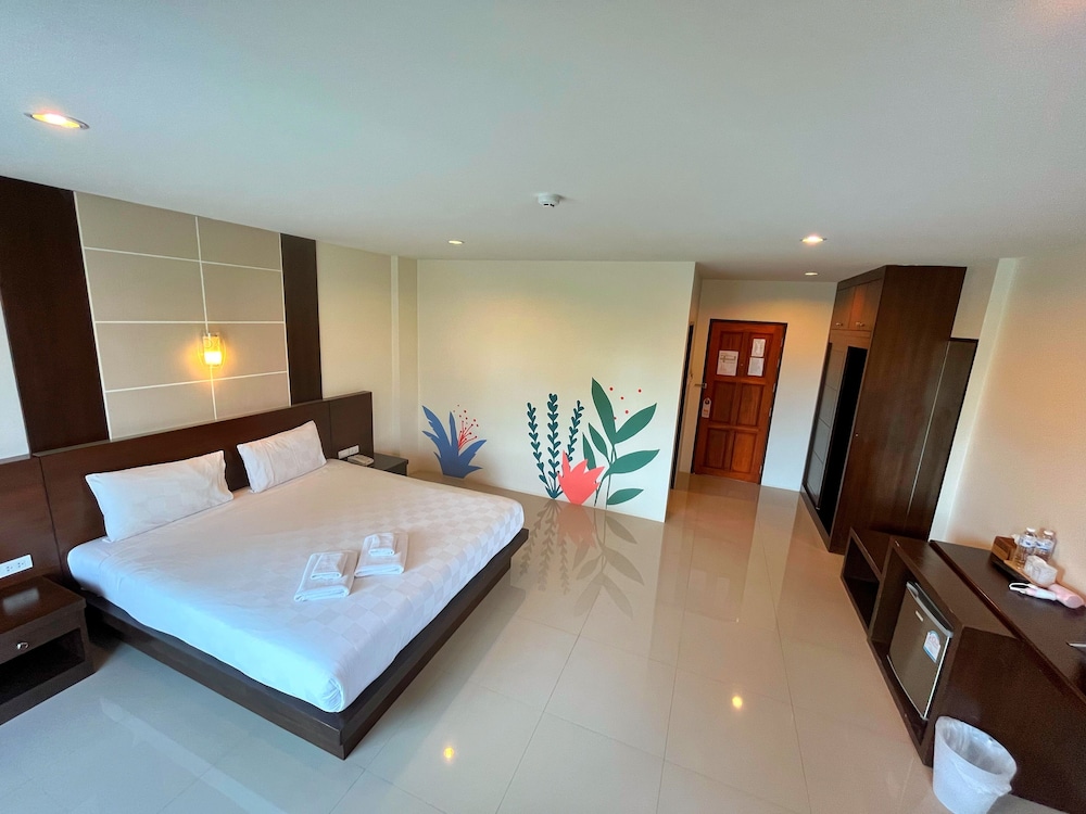 Peak Boutique City Hotel 14/62