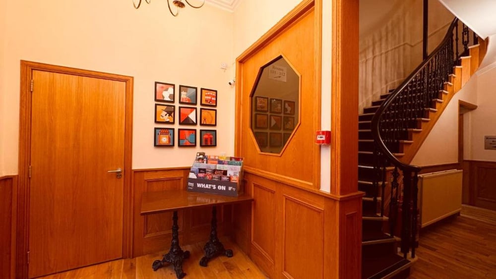 Highland Aberdeen City Centre 22/24