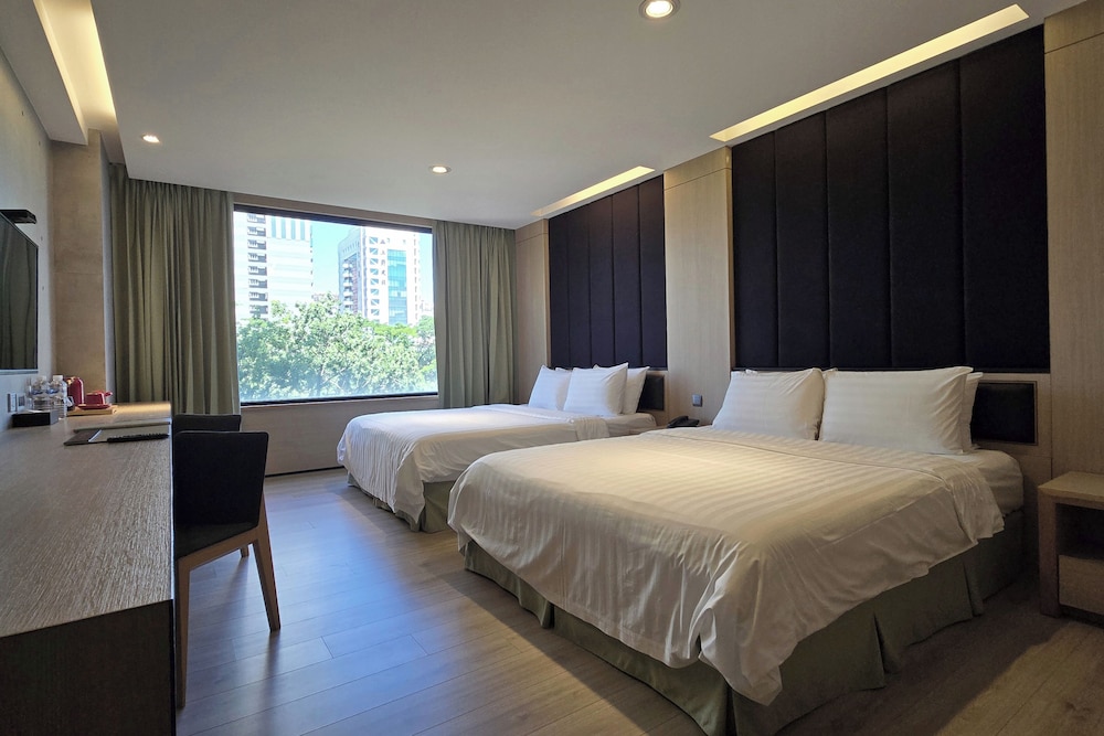 HOTEL R14 22/62