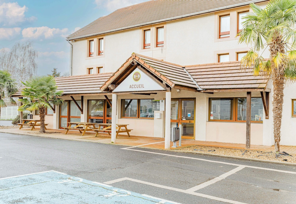 B&B HOTEL Chatellerault 36/40