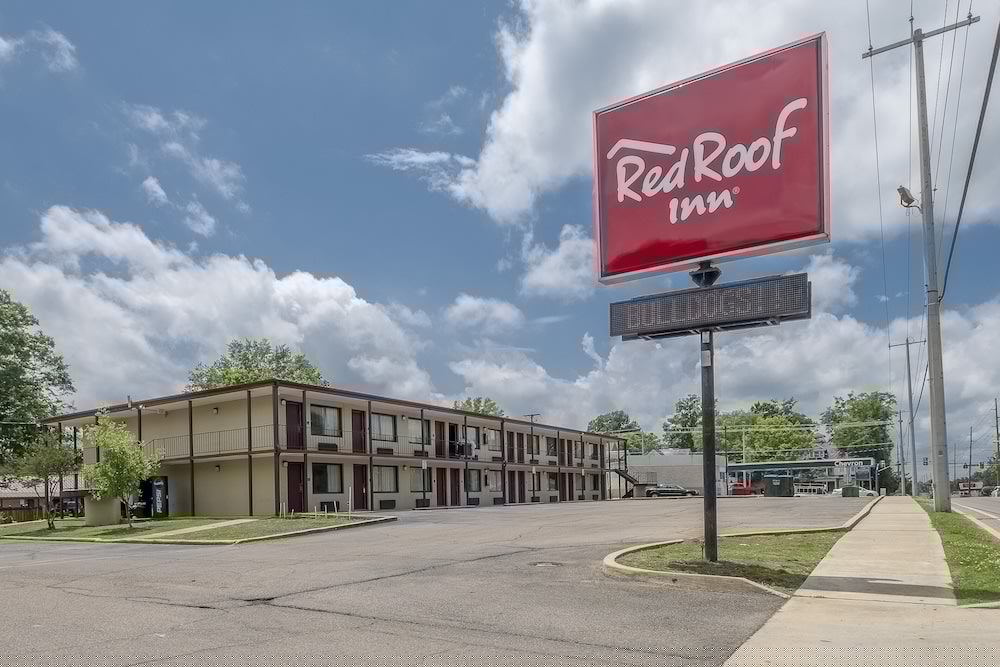 Red Roof Inn Starkville 5/31