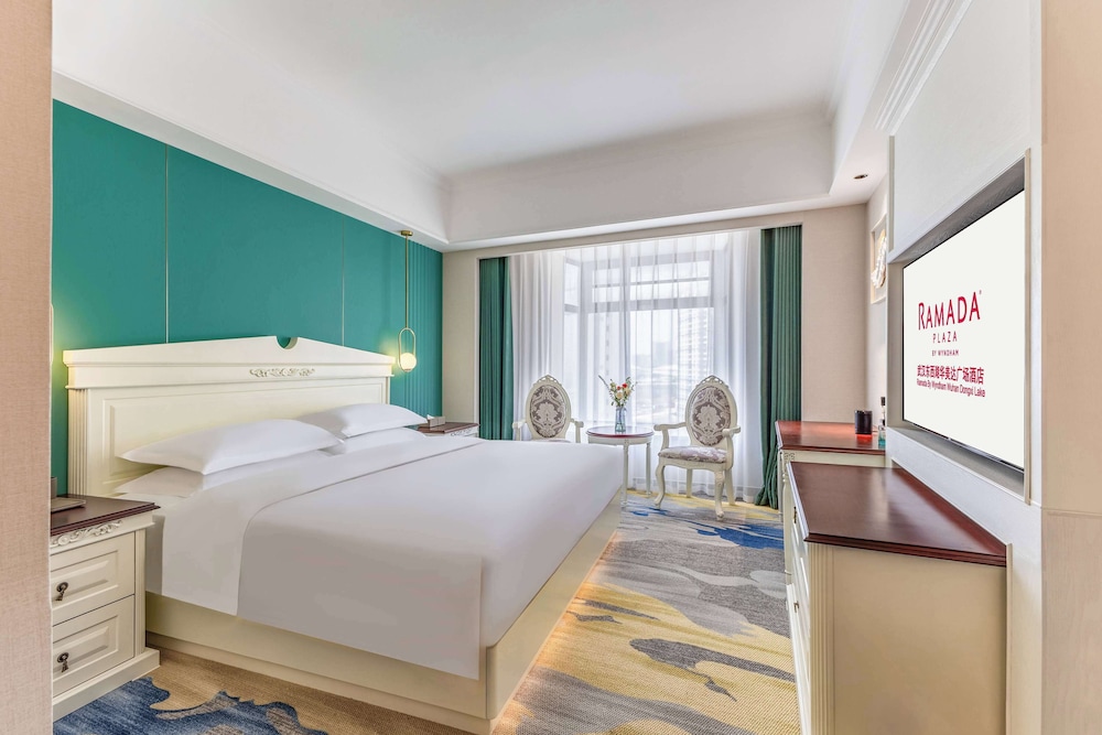 Ramada Plaza by Wyndham Wuhan Dongxi Lake 21/40