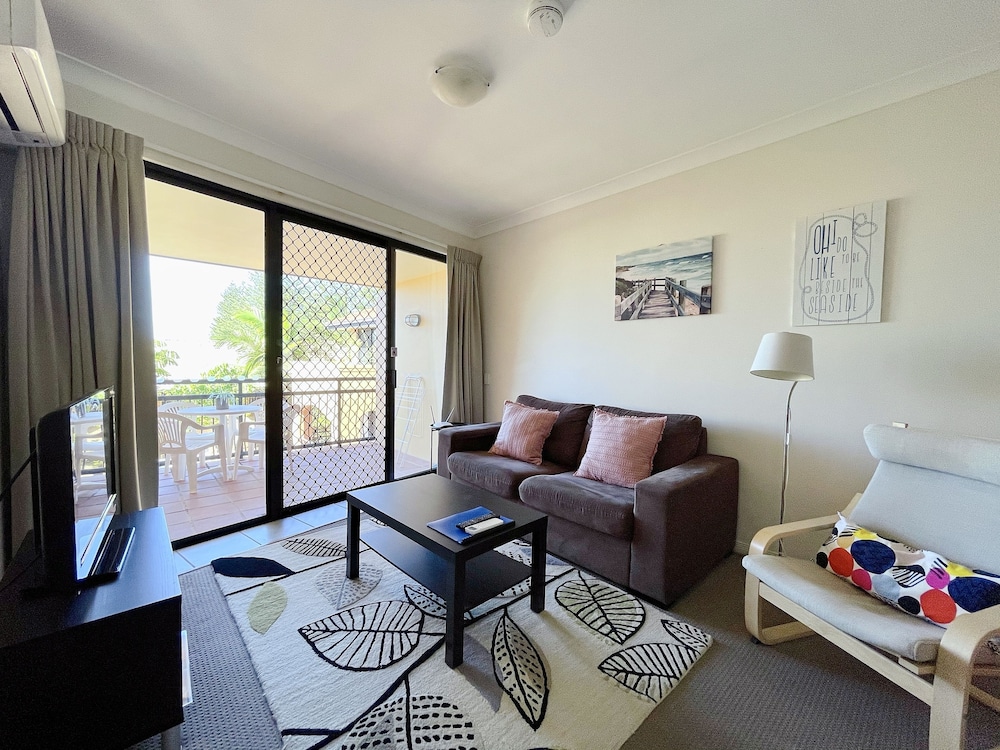 Mermaid Beach Park View 46/72