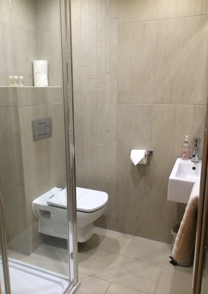 Hillcroft Self Catering 50/50