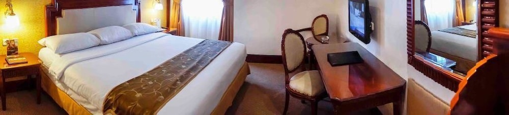 Golden Boutique Hotel Melawai 26/48
