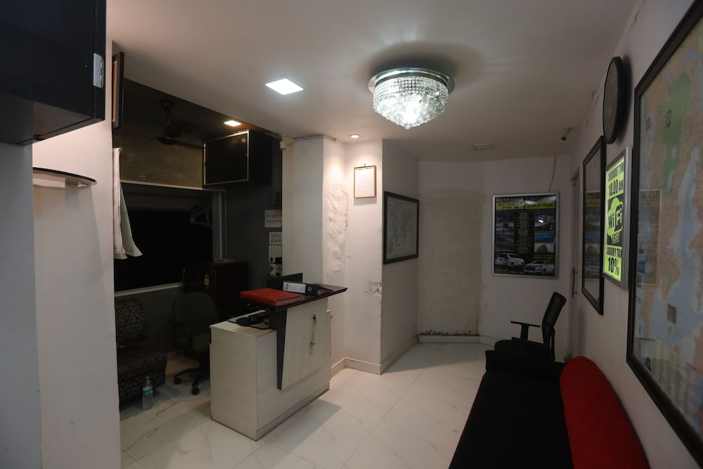 Hotel Janata 23/28