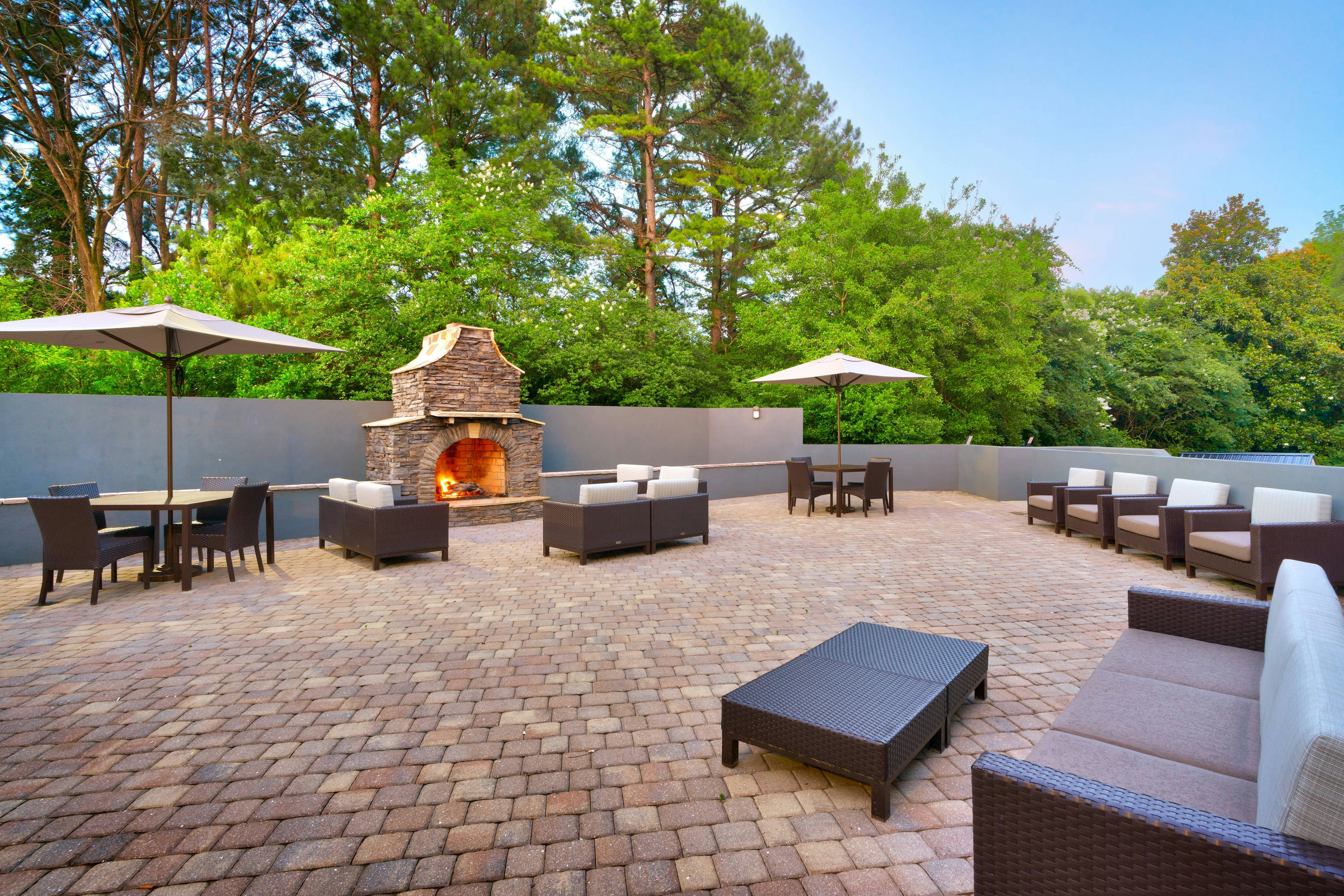 Courtyard Charlotte Billy Graham Parkway 45/45