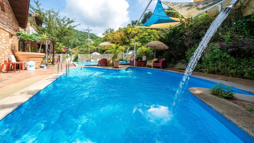 Gapyeong Botanical Pension 43/50