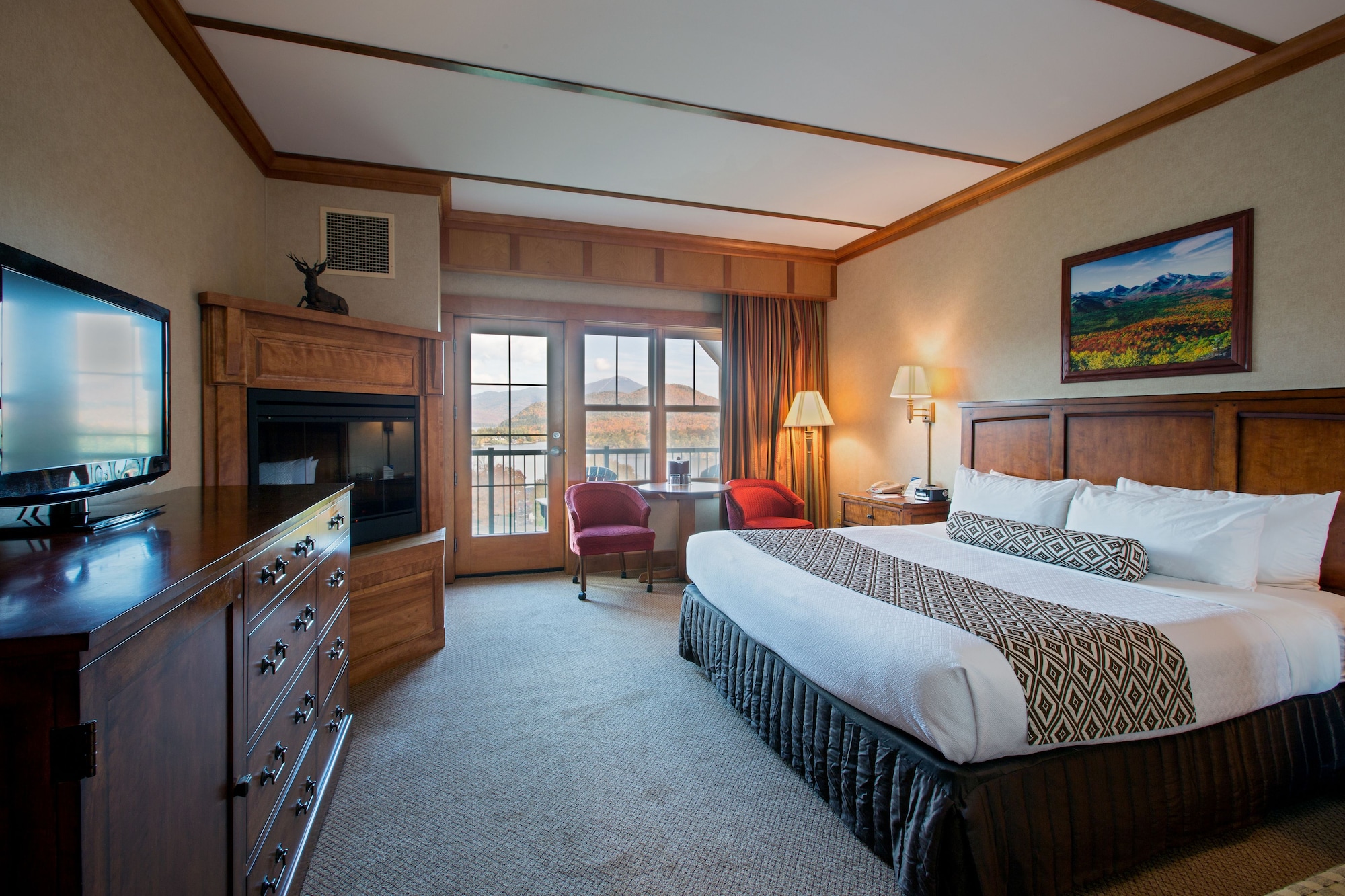 Premium, King Bed, Lake View, Jetted Tub