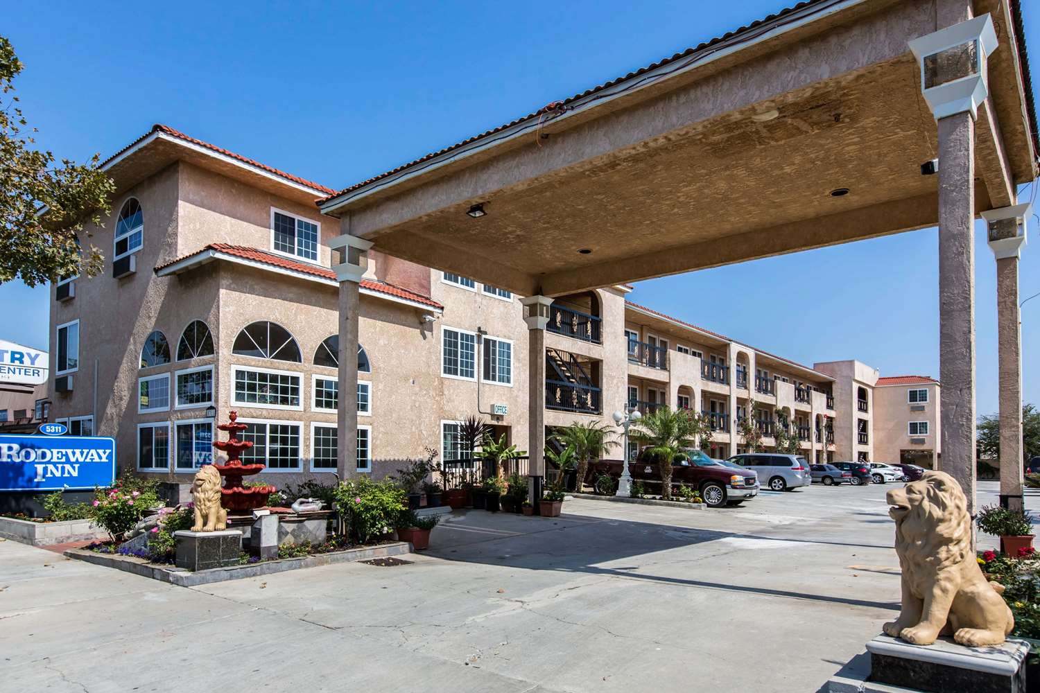 Rodeway Inn Cypress - Buena Park 32/32