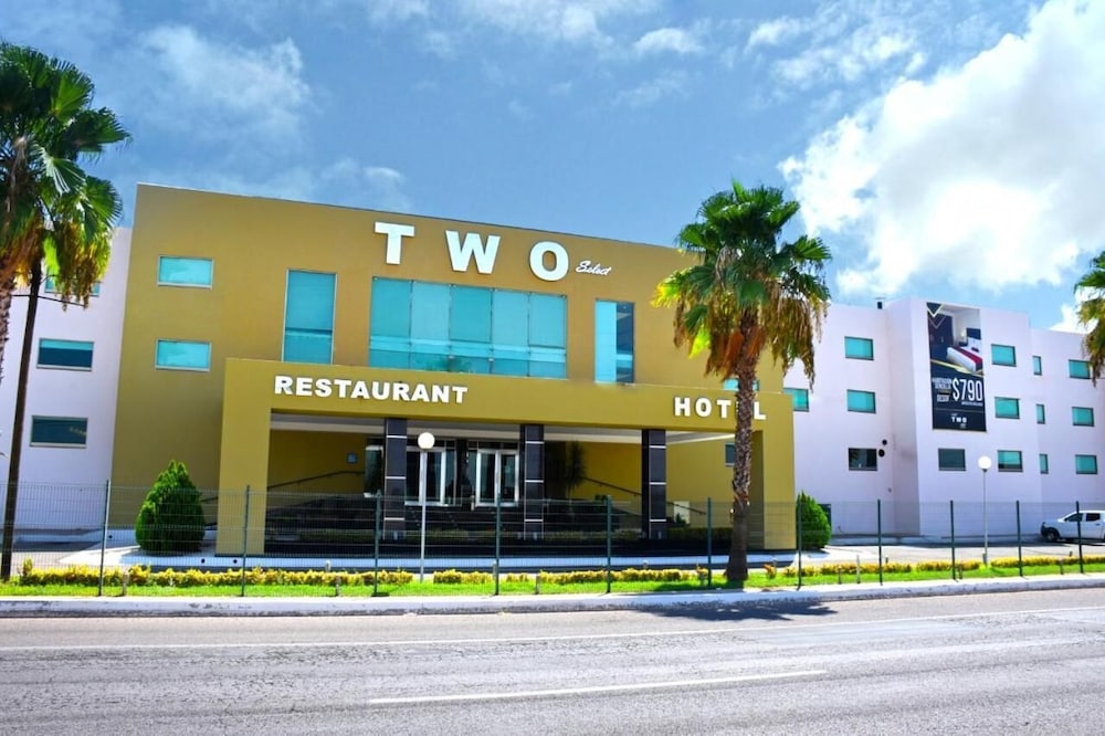 Hotel Two Select 1/60