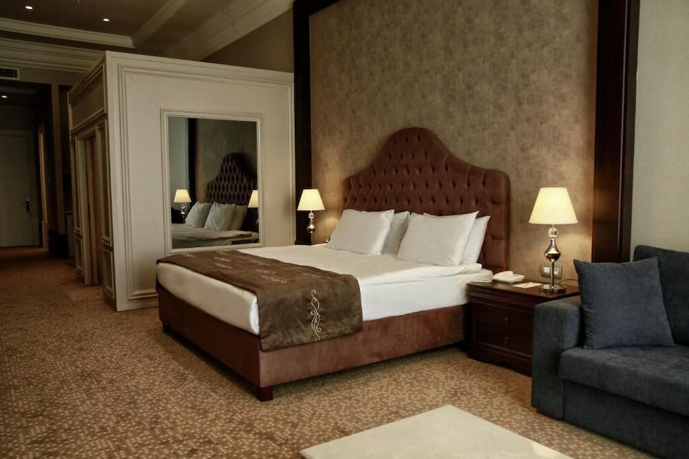 Vialand Palace Hotel 22/70