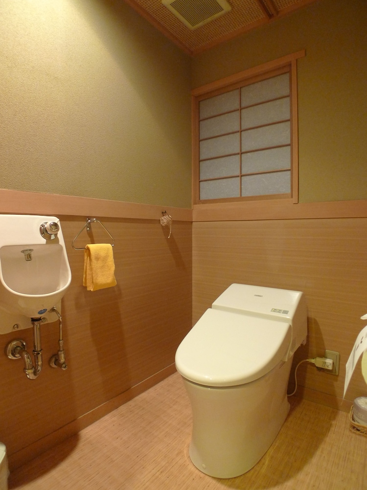 KOZANTEI UBUYA 50/50