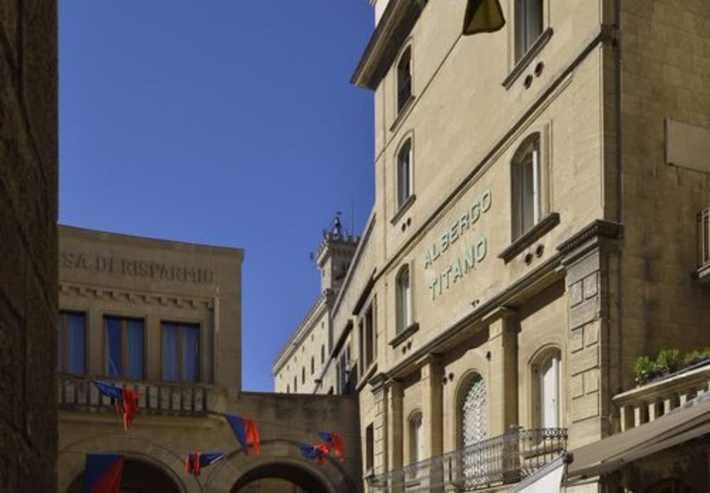 Hotel Titano 47/54