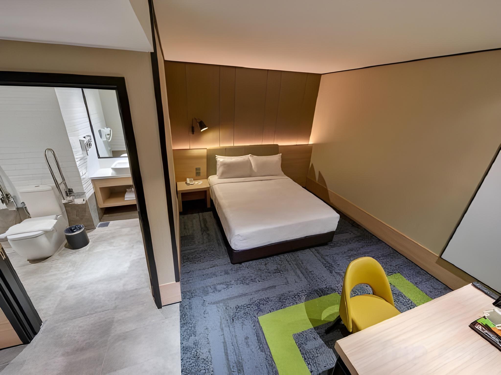 Plus, Double Bed